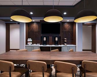 Hyatt Place Austin - Lake Travis/Four Points - Austin - Restaurant