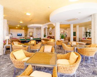 Hotel American - ליניאנו סביאדורו - לובי