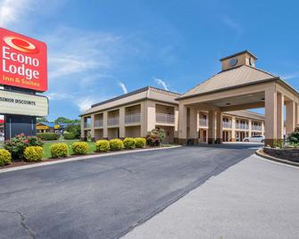 Econo Lodge Inn & Suites East - Knoxville - Gebouw