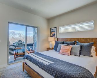 4Br Mnt Viewsmodern Urbanityrooftop Patio - Colorado Springs - Habitación