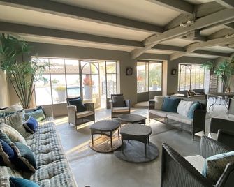 Cottage A coté - Saint-Rémy-de-Provence - Salon