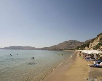 Lindia Thalassa - Pefki - Playa