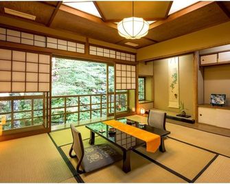Kibune Fujiya - Kyoto - Dining room