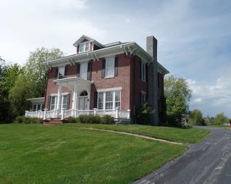 Captain Sweetser's Inn - Searsport - Habitación