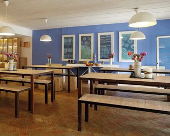 Monte Velho Retreat Centre - Aljezur - Restaurant