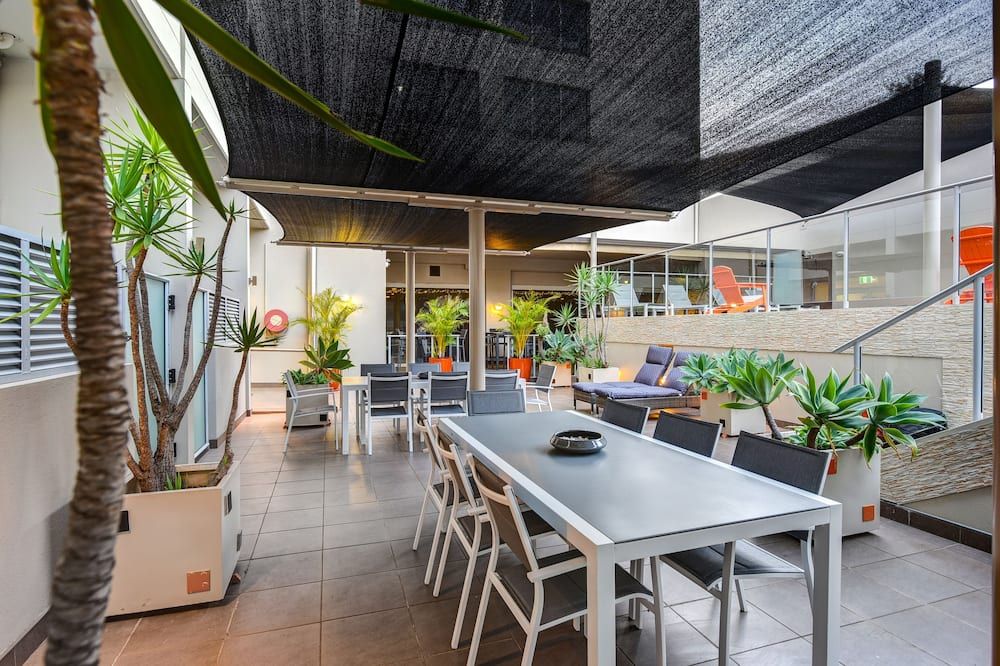 مركيور سنترو بورت ماكوري