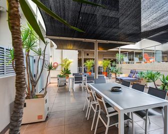 Mercure Centro Port Macquarie - Port Macquarie - Patio