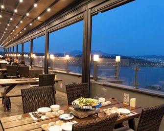 Jk Blossom Hotel - Seoul - Restaurant