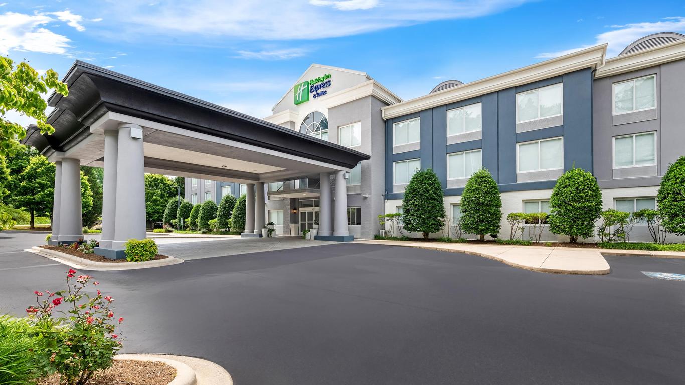 Holiday Inn Express & Suites Sylva - Western Carolina Area