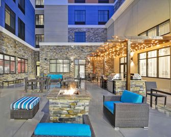 Homewood Suites by Hilton Rocky Mount - Rocky Mount - Patio