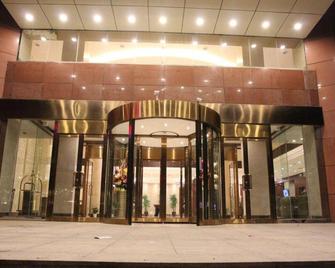 Qingdao Tianrun Jinwang Hotel - Qingdao - Building