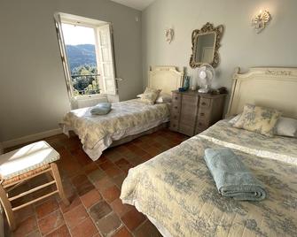 Luxury 4 Bedroom Villa With Private Pool And Breathtaking Views - La Garde-Freinet - Schlafzimmer