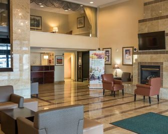Holiday Inn Hazlet By IHG - Hazlet - Lobby