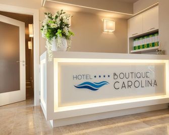 Hotel Boutique Carolina - Marina di Castagneto - Receptie