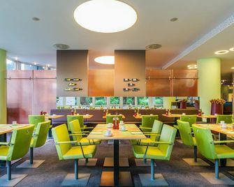 Novina Hotel Wöhrdersee Nürnberg City - נורמברג - מסעדה