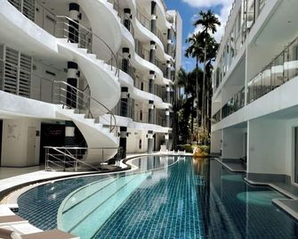 B6 1 Bedroom 1 Bath Partial Seaview at Karon - Karon - Pool