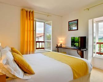 Logis Hôtel Baratxartea - Sare