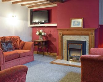 3 bedroom accommodation in Welton - Daventry - Obývací pokoj