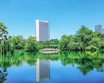 Premier Hotel Nakajima Park Sapporo - Sapporo - Outdoor view