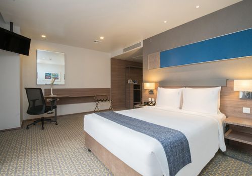 Holiday Inn Express Bangkok Sathorn 31 Bangkok Hotel Deals Reviews Kayak Holiday Inn Express Bangkok Sathorn 31 Bangkok Hotel Deals Reviews Kayak