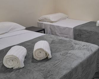 Hotel Rainha Santa Isabel - Aparecida - Spa