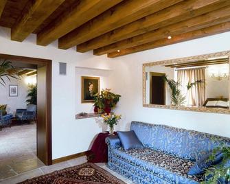 Hotel Villa Dei Carpini - Oderzo - Soggiorno