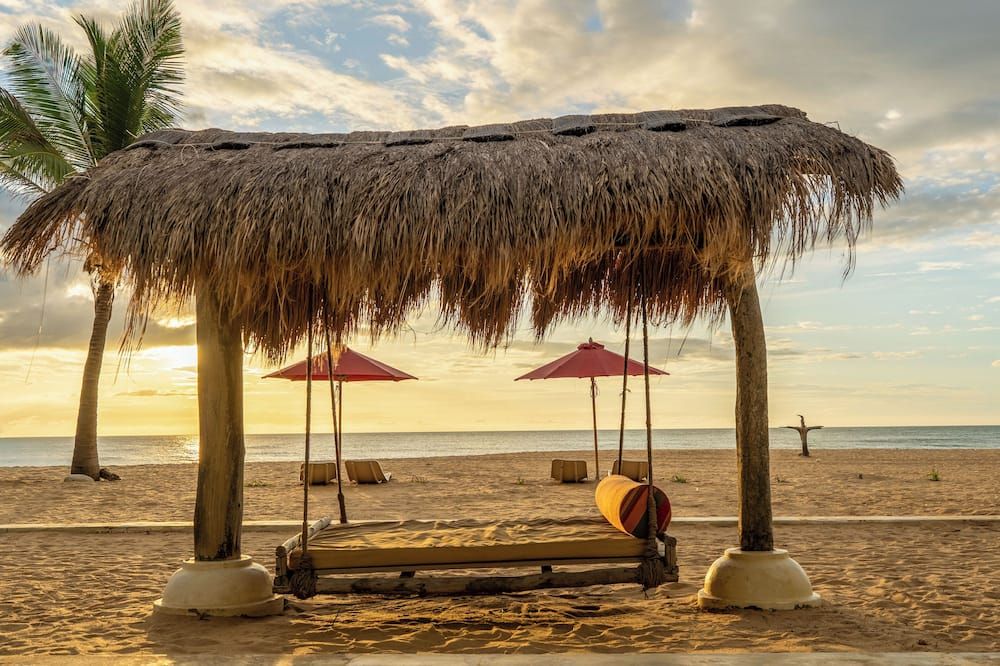 Dolphin Beach Resort