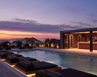 Santanna Luxury Suites - Imerovigli - Pool