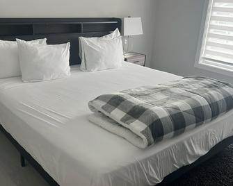 The Owusu's Villa - Dieppe - Bedroom