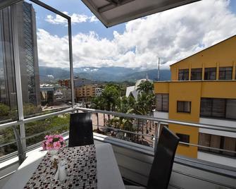 هوتل بوليفار بلازا - ارمينيا - شرفة