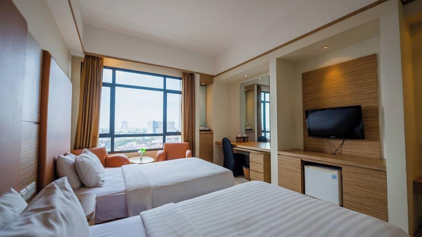 Grand Pasundan Convention Hotel