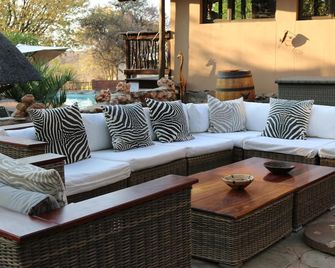 Ijaba Lodge at Buschfeld Park - Outjo - Patio