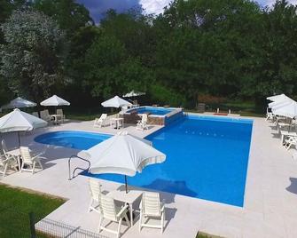 Cabañas Am Bach - Villa General Belgrano - Pool