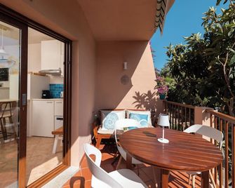 Mishti Blu Studio al Mare by Wonderful Italy - Olbia - Balcón