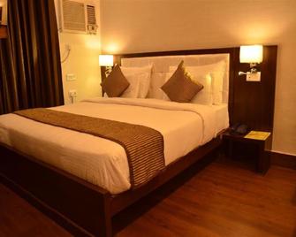 Garden View Hotel - Sultānpur - Bedroom