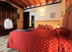 Sicilia Ovest - Domus Mariae Charming Apartments with Balcony - Castellammare del Golfo - Bedroom