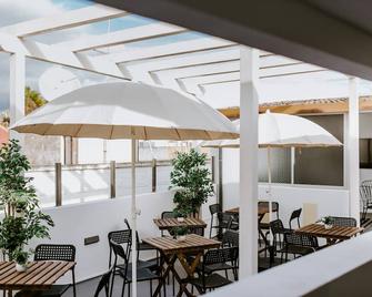 Dreams House - Faro - Patio