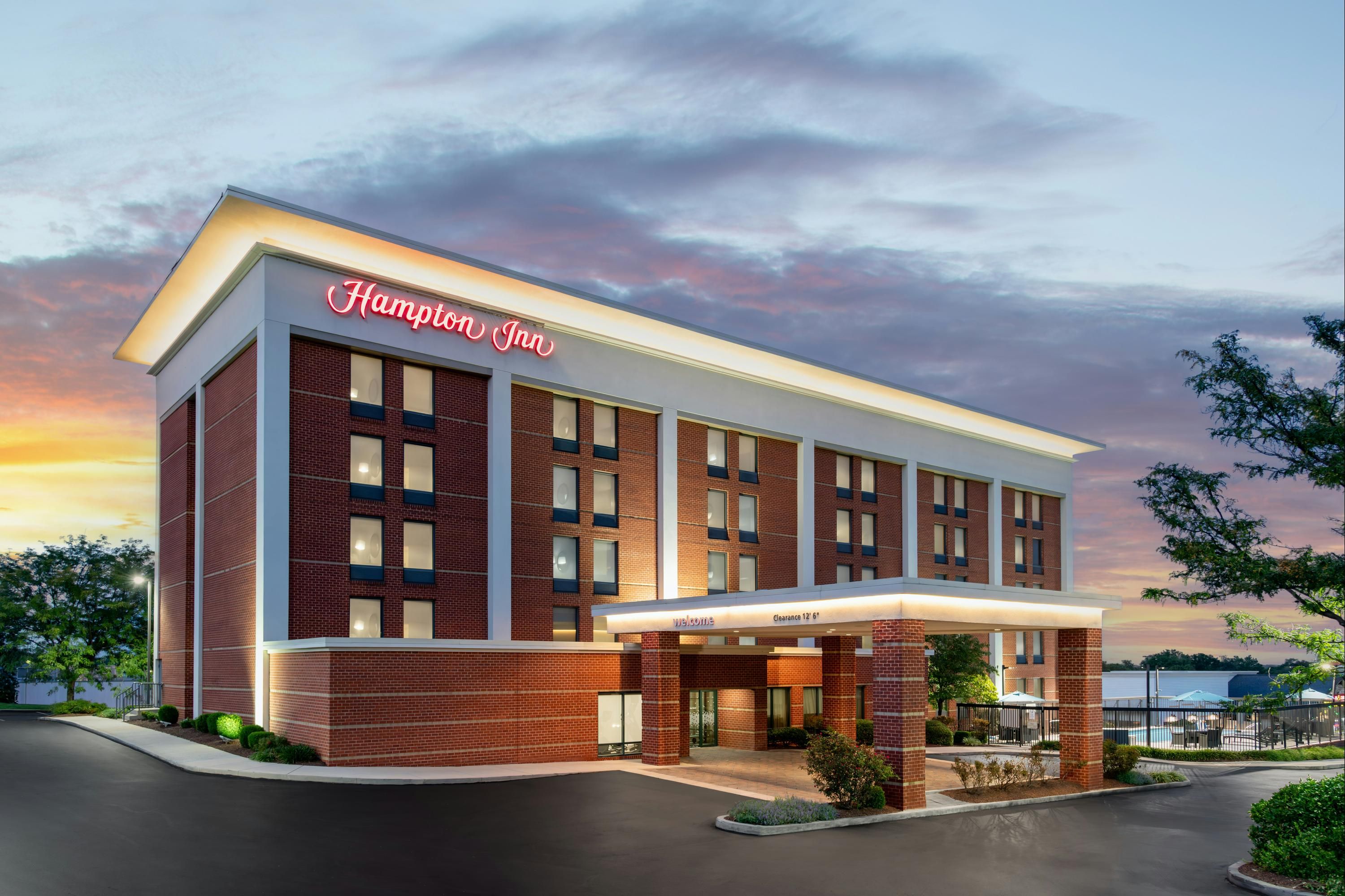 Hampton Inn Martinsburg - Martinsburg - Gebäude
