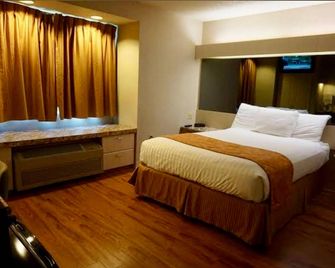 Centerway Hotel Buffalo North Near University - Tonawanda - Camera da letto