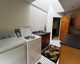 Strawberry Hill - South Portland - Kitchen