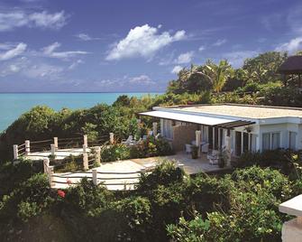 Leopard Beach Resort & Spa - Ukunda - Building