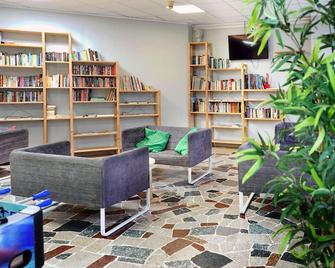 أوستيلو ميلانو - ميلان - ردهة