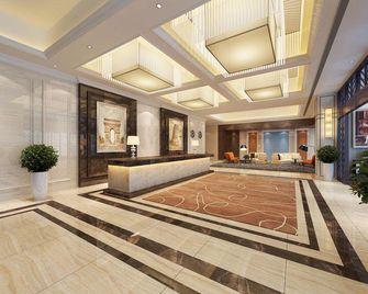 Greentree Eastern Hotel (New City Plaza) - Їбін - Лоббі