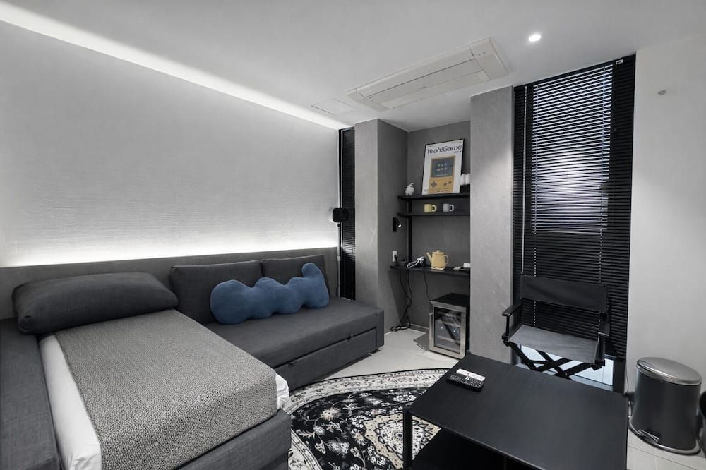 جيجو دسفير هوتل