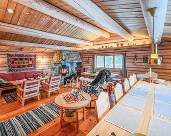 Stunning Home In Kvam With Wifi - Kvam - Restaurant