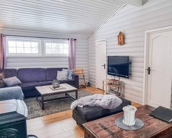 10 Person Holiday Home in Åseral - Åseral - Sala de estar