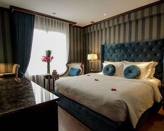 The Scarlett Boutique Hotel - Hué