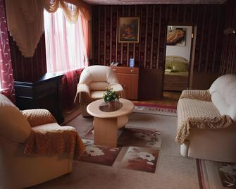 Hotel Jubilee - Obninsk - Living room