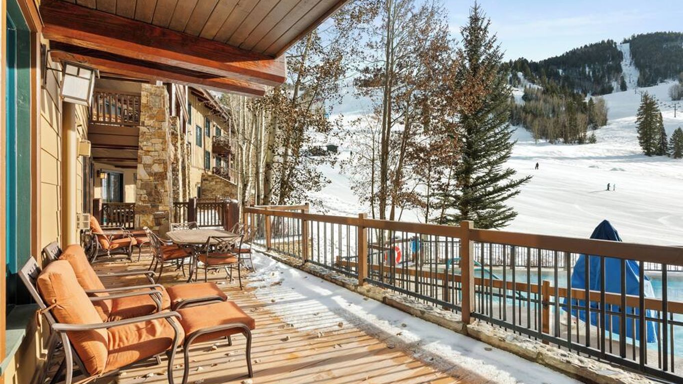 Ritz-Carlton Club, Aspen Highlands by Frias