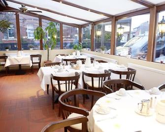 Hotel Restaurant zur Linde - Pattensen - Restaurant